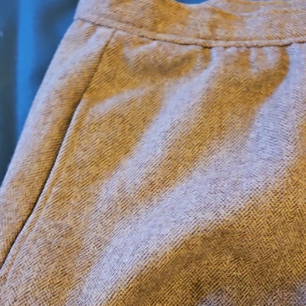 Elegant Vintage Wool Pink Skirt - Picture 3 of 6